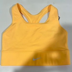 Nike pro sports bra